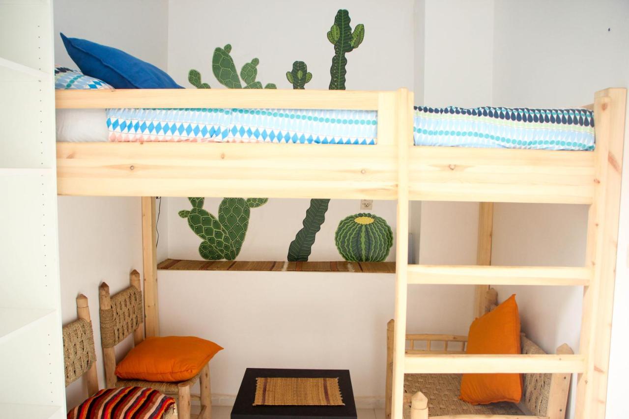 Ifni Surf Hostal Сиди Ифни Екстериор снимка